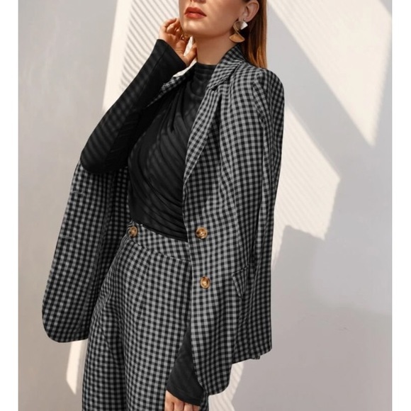 Black minimalist ruched - Picture 12 of 15